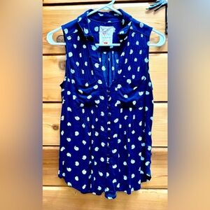 ANTHROPOLOGIE Navy and white sleeveless summer top